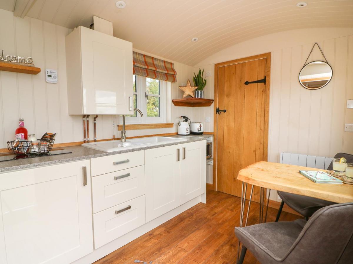 Marches Way Rhayader Exterior foto